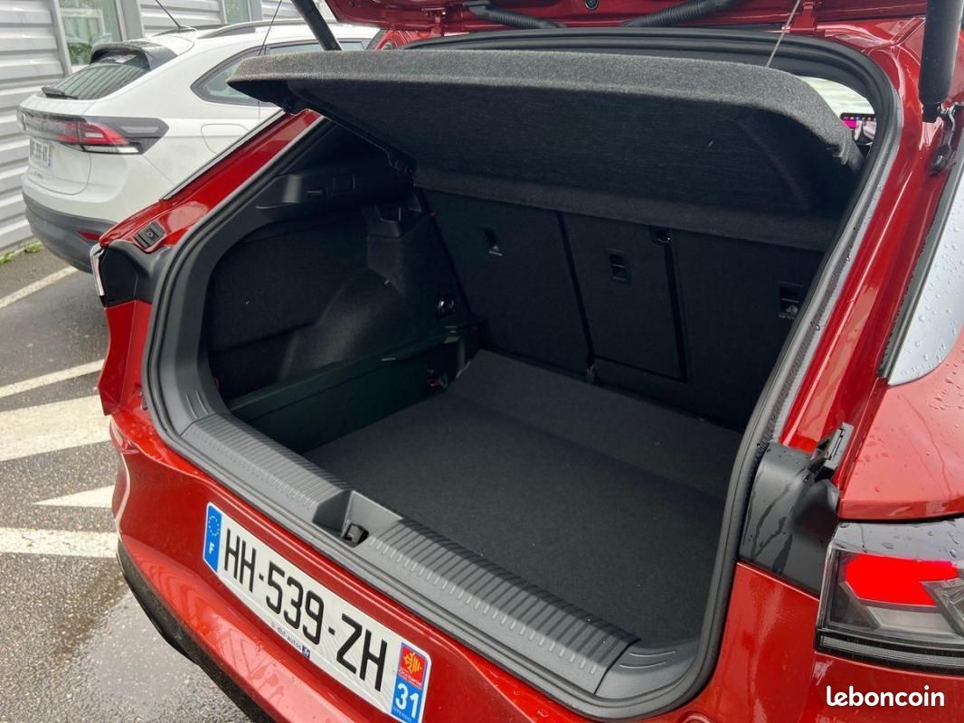 Volkswagen T-Roc FL NOUVEAU NF 1.5 ETSI HYBRID 150CH D (image 23)