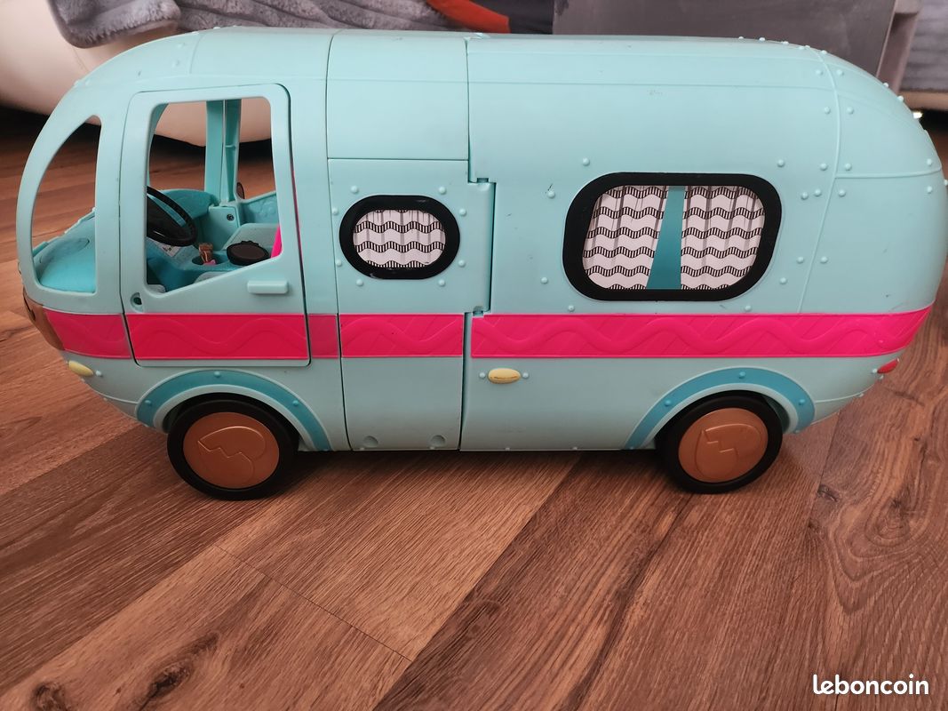 Camping car LOL surprise (image 1)