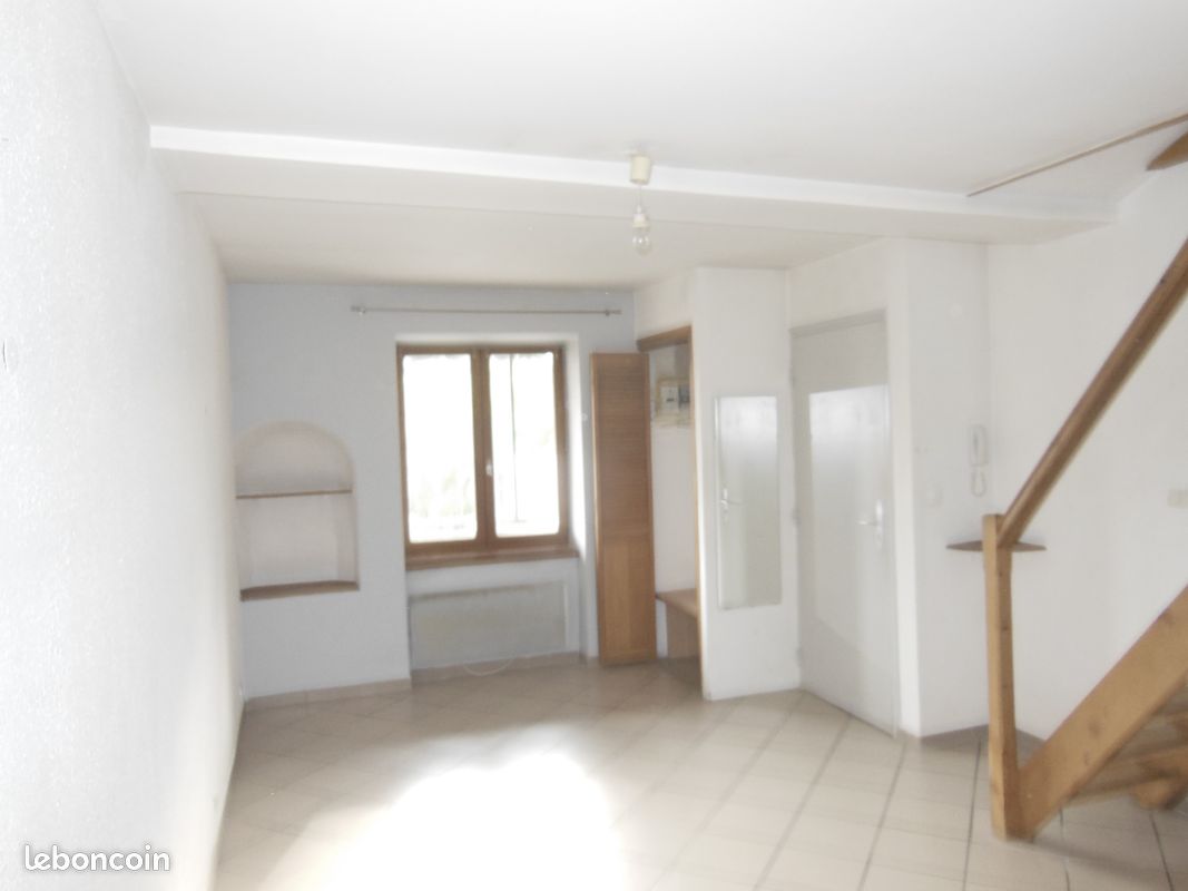 Appartement 2 pièces 42 m² · à Bourgoin-Jallieu · 42 m² · 507 €/mois