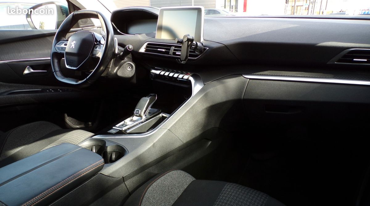 PEUGEOT 5008 GENERATION-II 1.2 PURETECH 130 CH ACTIVE BUSINESS EAT BVA START-STOp (image 22)
