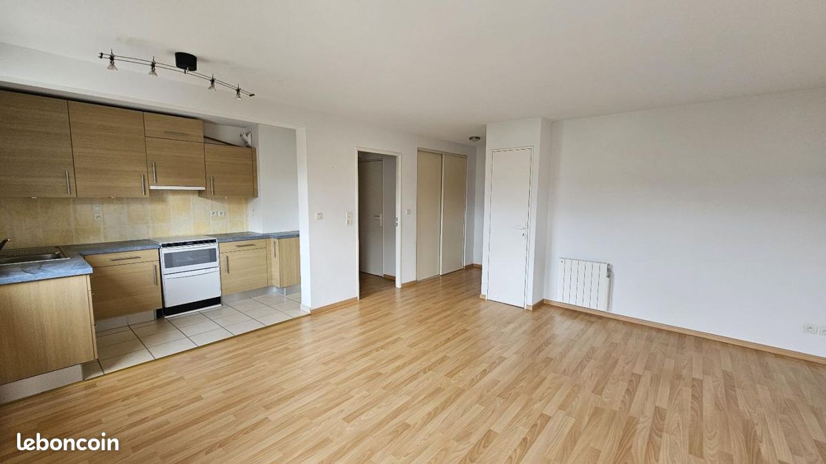 Appartement 3 pièces 60 m² · à Clermont-Ferrand · 60 m² · 703 €