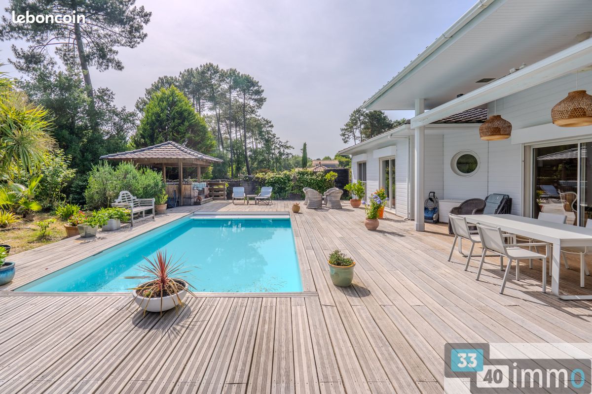 Maison 7 pièces 215 m² · à Salles · 215 m² · 820 000 €