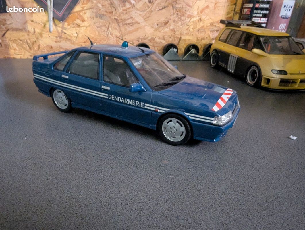 La Renault R21 2L Turbo, une sportive méconnue