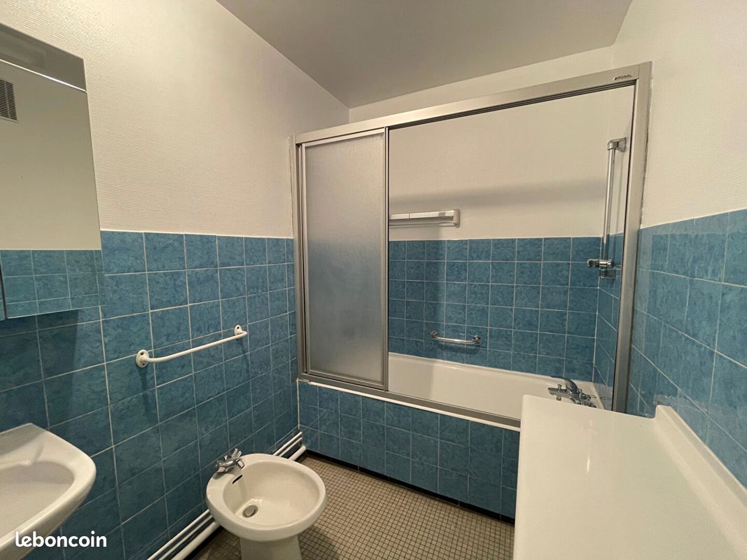 Appartement a louer vandoeuvre-les-nancy - 4 pièce(s) - 98 m2 - Surfyn