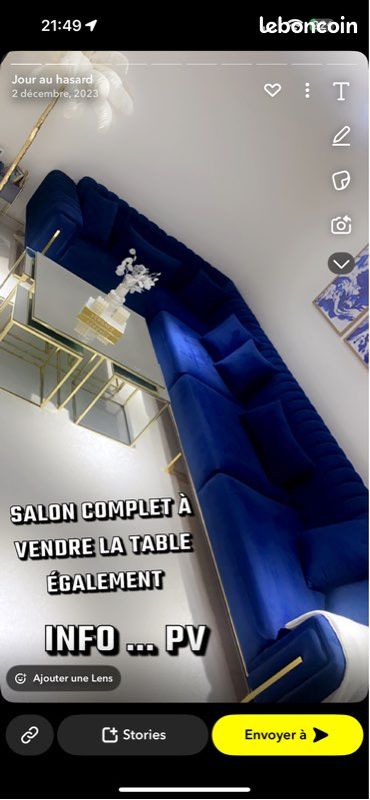 Canapé bleu rois (image 1)