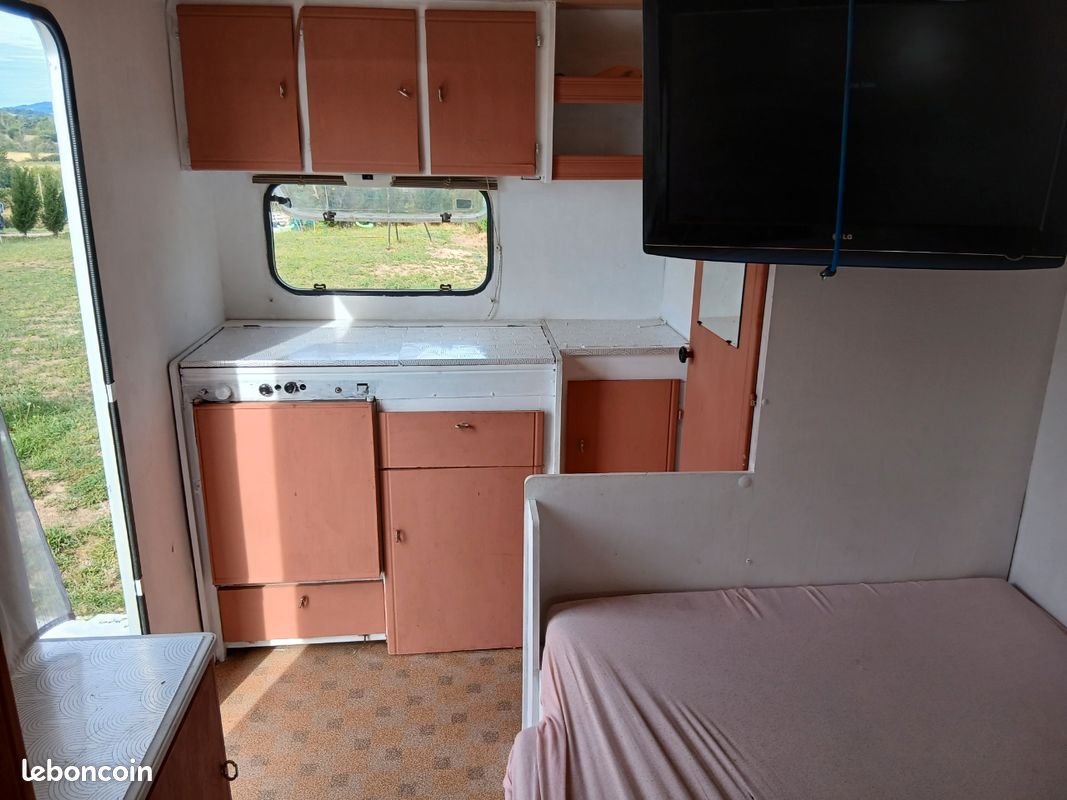 Vend caravane caravelair (image 3)
