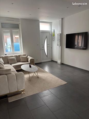 Maison contemporaine entièrement rénovée rt2020