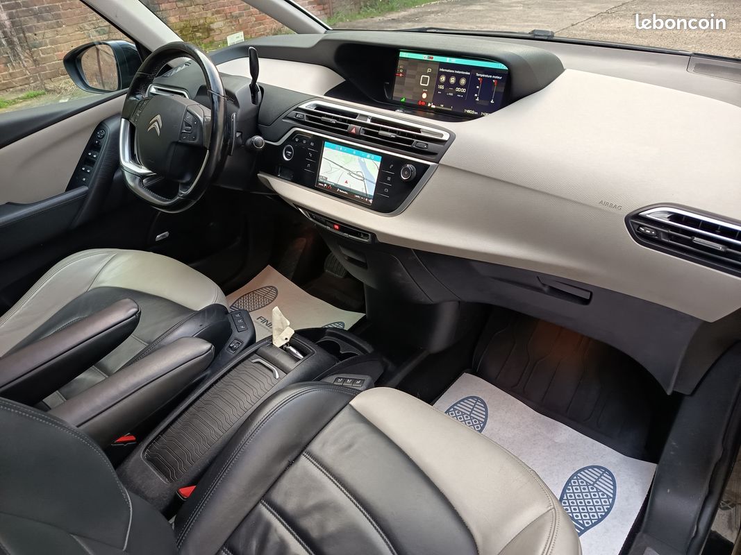 Grand c4 picasso 1.6 hdi 120 gps cuir bi-ton camera bluetooth attelage APPLE CAR PLAY distribution neuve 7p (image 11)