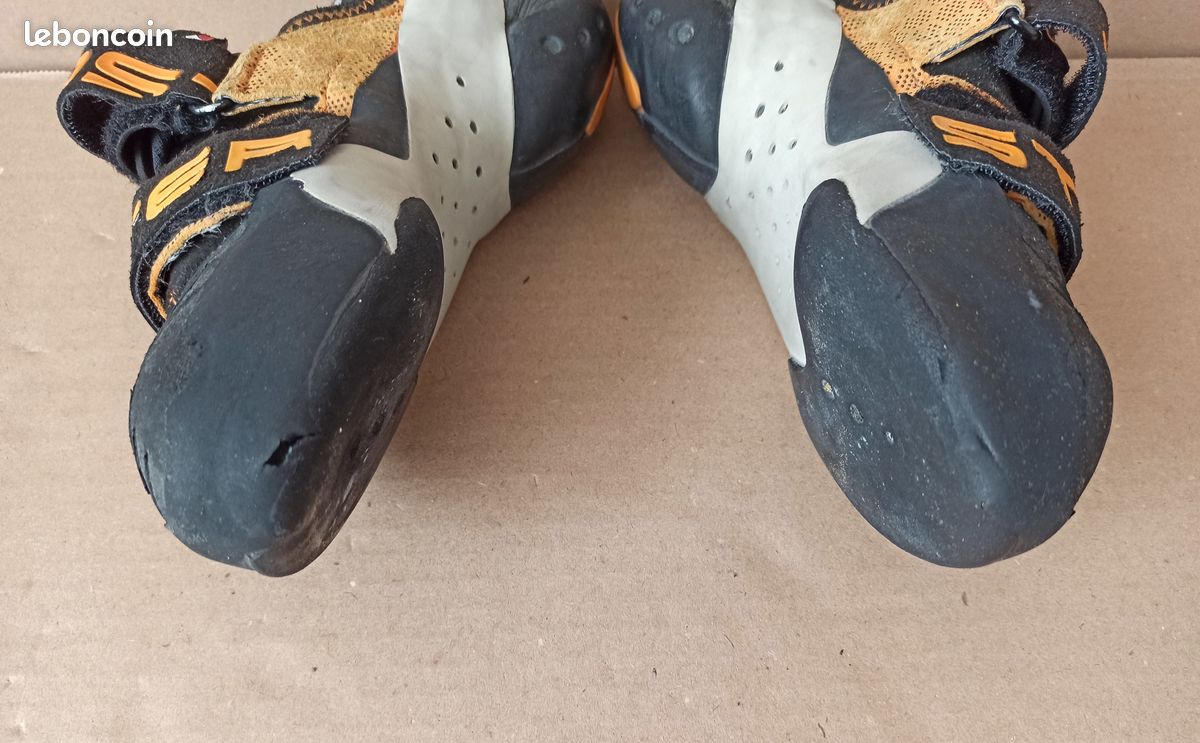 Chaussures d'Escalade Scarpa Booster Pointure 41 Taille Chaussons Noir Orange (image 6)