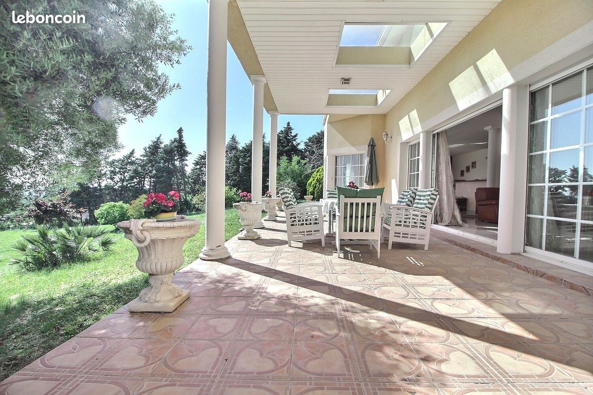 Maison 9 pièces 430 m² · à Vieille-Toulouse · 430 m² · 1 250 000 €