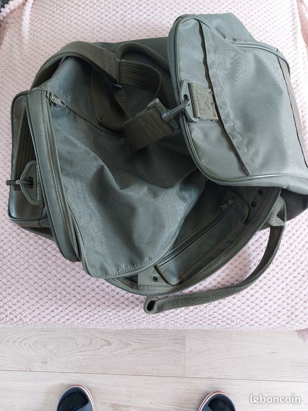Sac militaire (image 1)