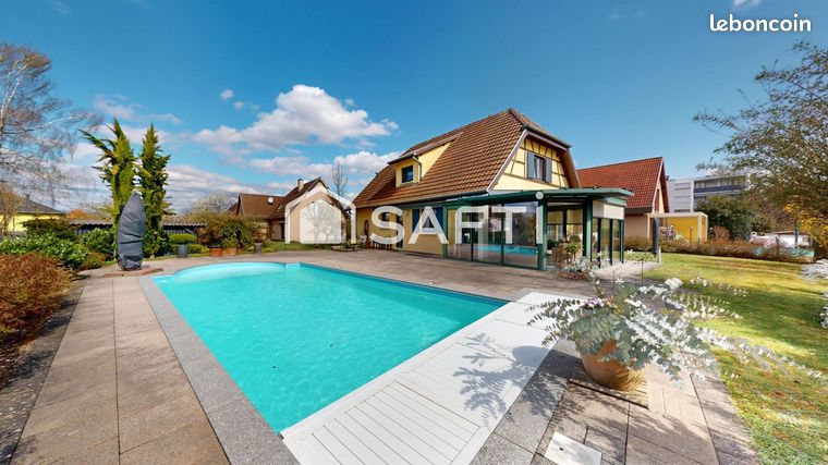 Propriété 6 pièces 150 m²