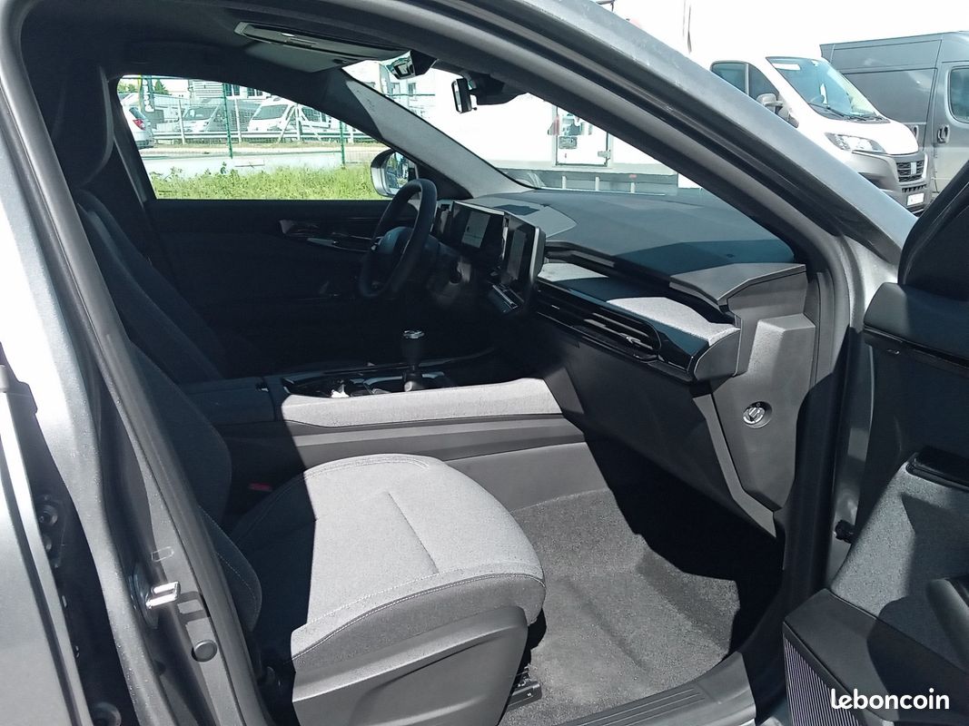 RENAULT AUSTRAL mild hybrid advanced 130 Evolution (image 13)