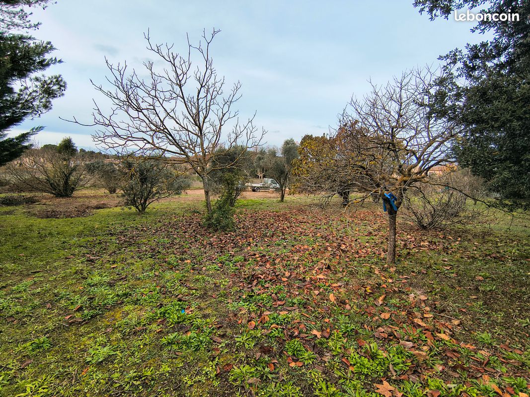 Terrain 1004 m² · à Cabriès · 1 004 m² · 500 000 €