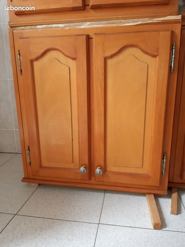 Meubles en bois verni (image 3)