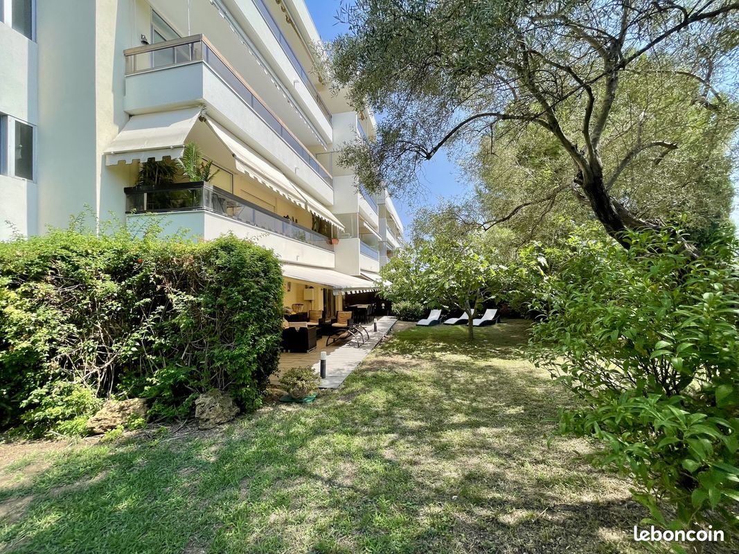 Appartement 4 pièces 95 m² · à Antibes · 95 m² · 780 000 €