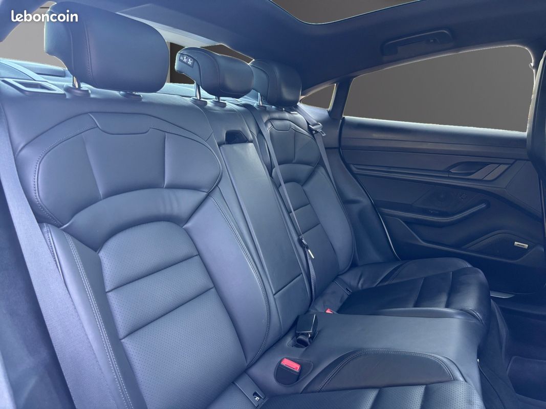 PORSCHE TAYCAN 4S 530 ch GARANTIE PORSCHE APPROVED - ECRAN PASSAGER - BOSE - TOIT PANO - CAM 360 - (image 12)