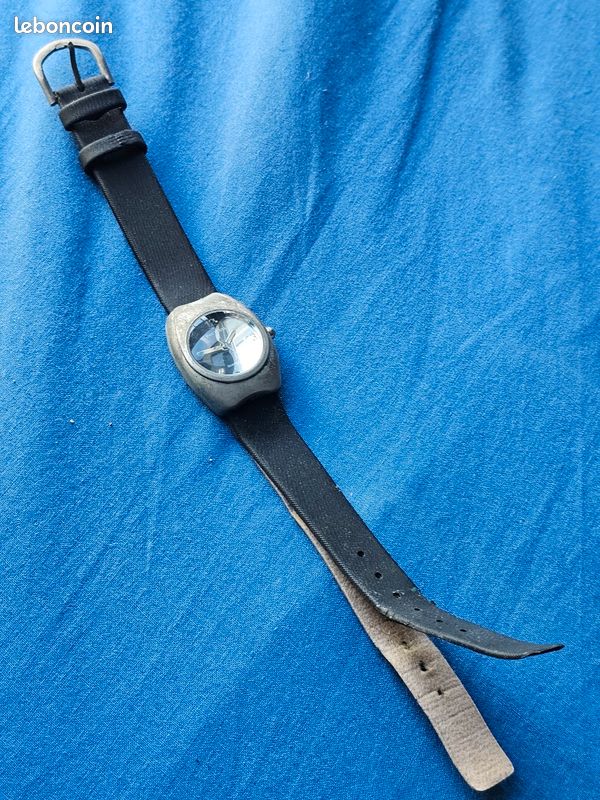 Montre Initial quartz Swiss made pas testée (Gebraucht) in Vernayaz für