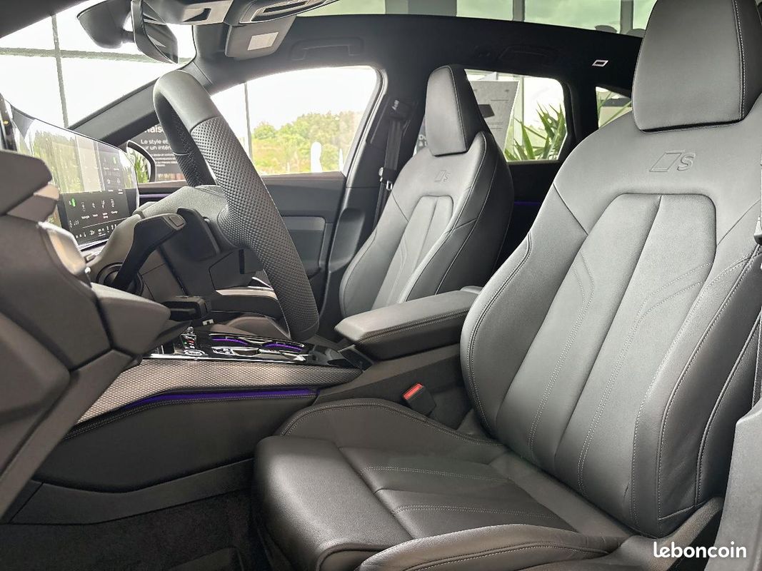 AUDI A5 Avant e-hybrid 299 ch S tronic 7 Quattro S line (image 14)