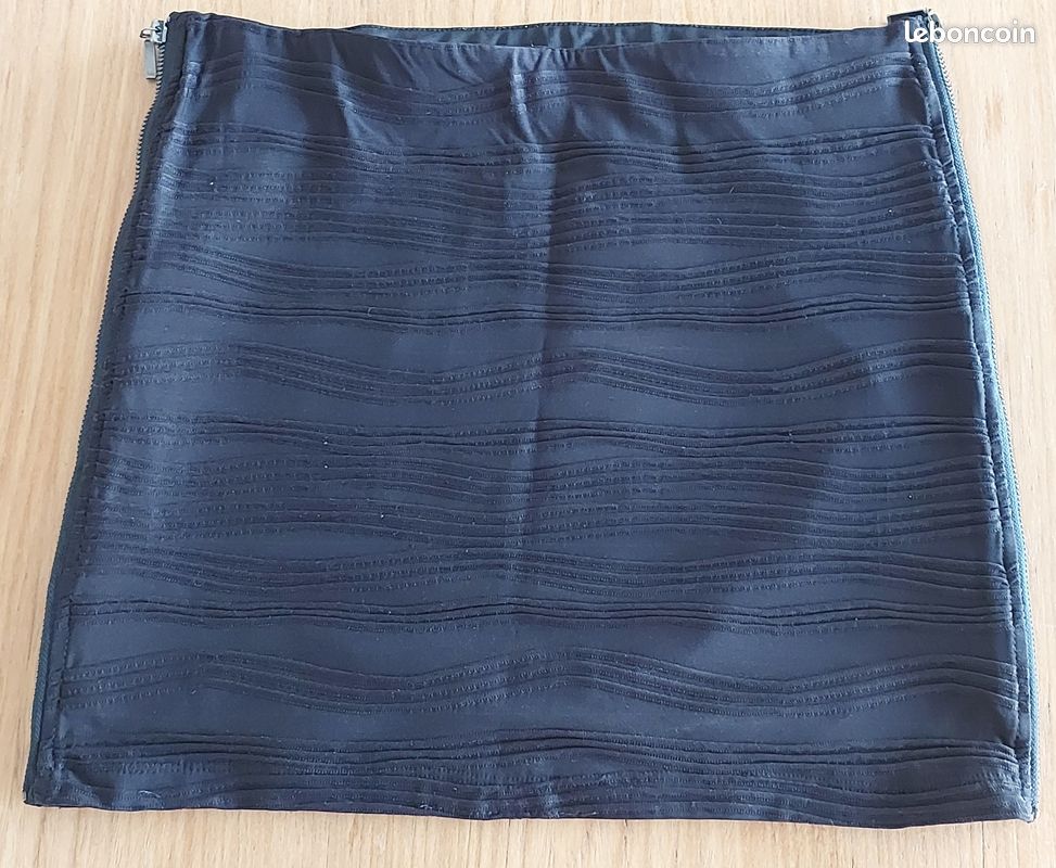 Minijupe vintage noire zippée taille 38 - danayel (image 8)