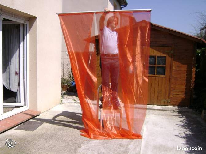 Store 3 panneaux voile 300x180 rouge (image 2)
