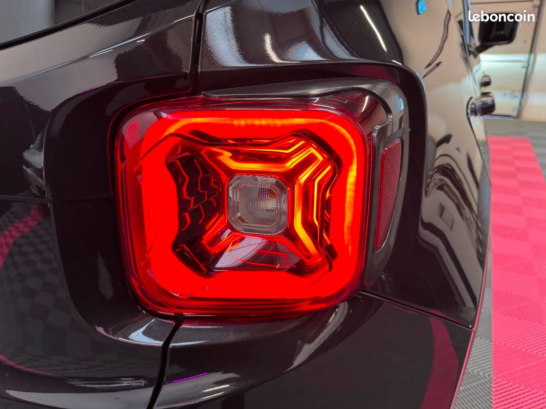 JEEP RENEGADE 1.6 l MultiJet 120 ch BVM6 Limited (image 35)