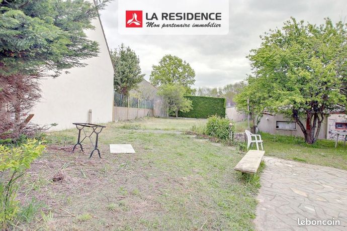 Terrain 408 m² Courdimanche