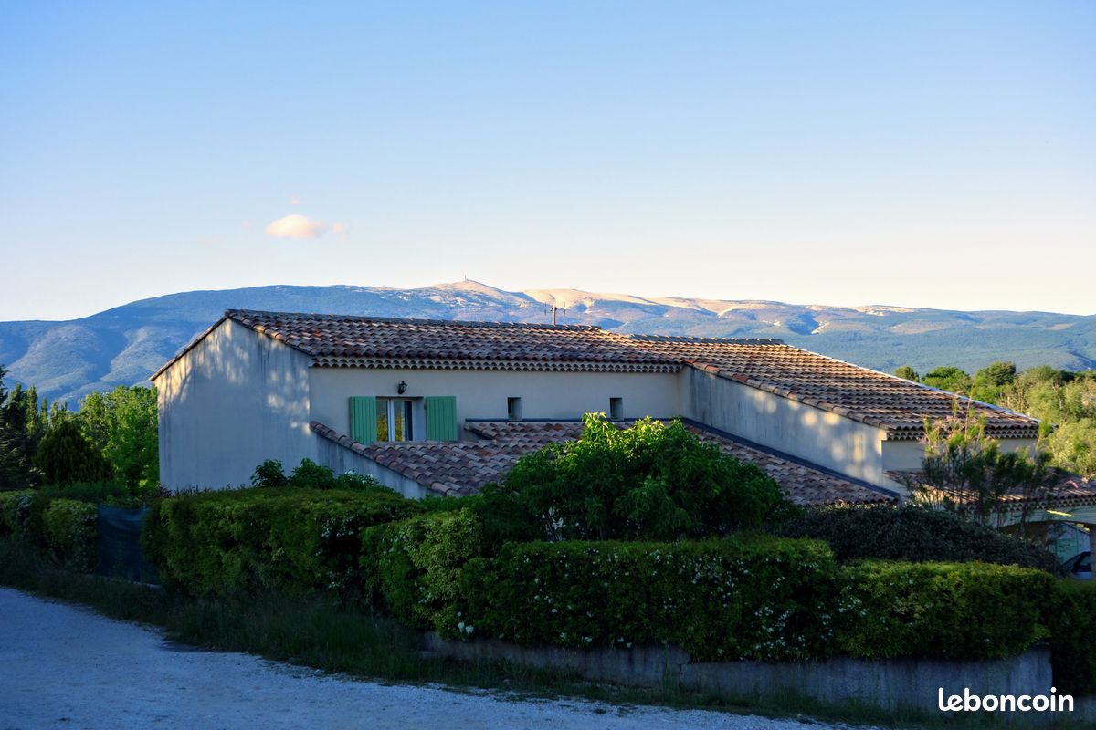 Gîte pied du Ventoux - 4 à 6 chambres (image 2)