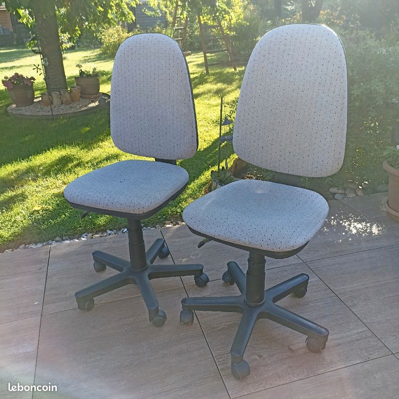 Fauteuil de bureau gris (image 4)