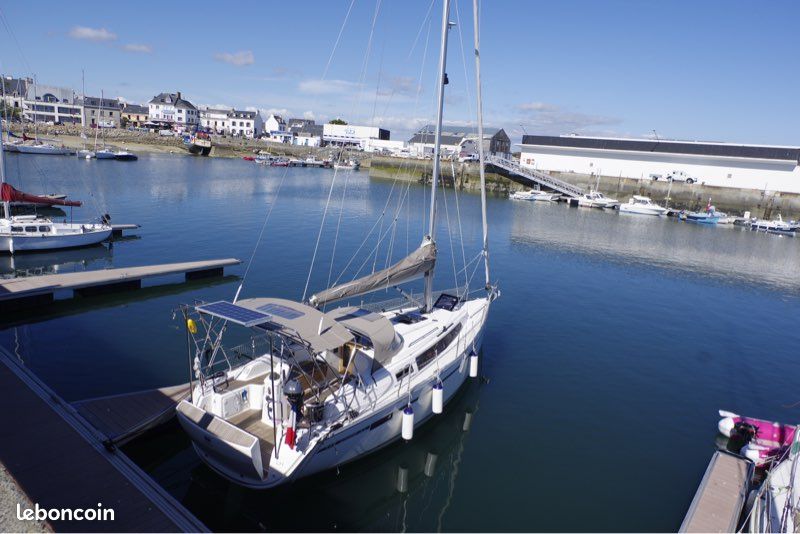 BAVARIA CRUISER 33 — View photo 1