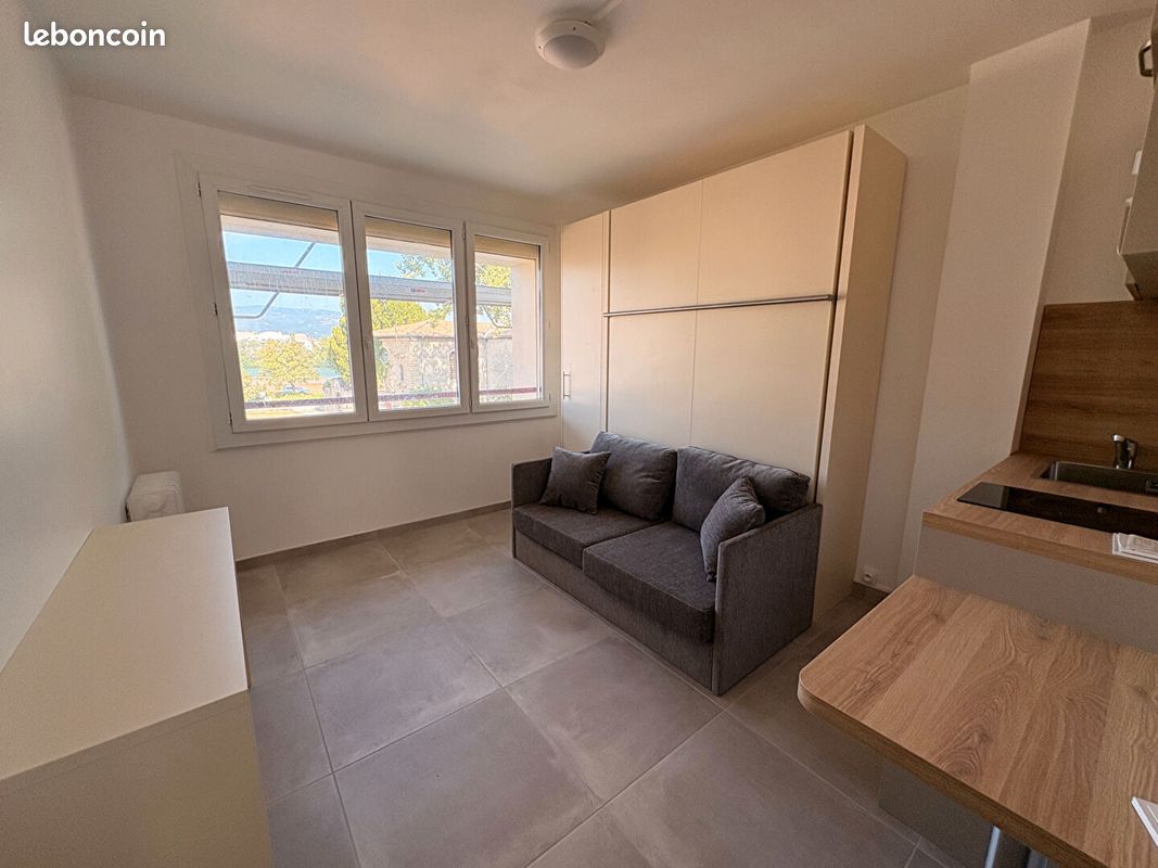 Appartement 1 pièce 20 m² · à Valence · 20 m² · 560 €