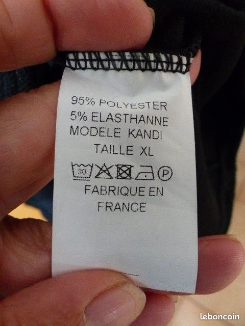 Robe Noire Ursula Of Switzerland Taille 6P (petite) - Neuve Avec étiquette, Coupe élégante Et Féminine