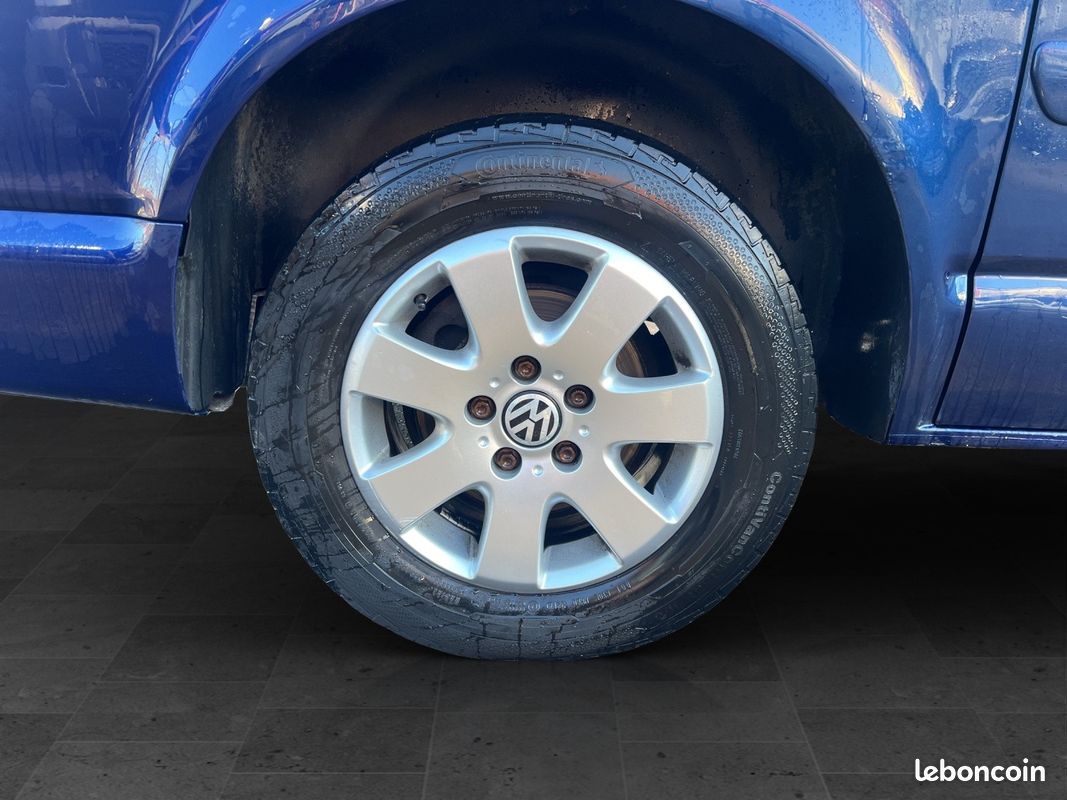 VOLKSWAGEN MULTIVAN 2.5 TDI 130 FAP Confort (7pl) (image 17)