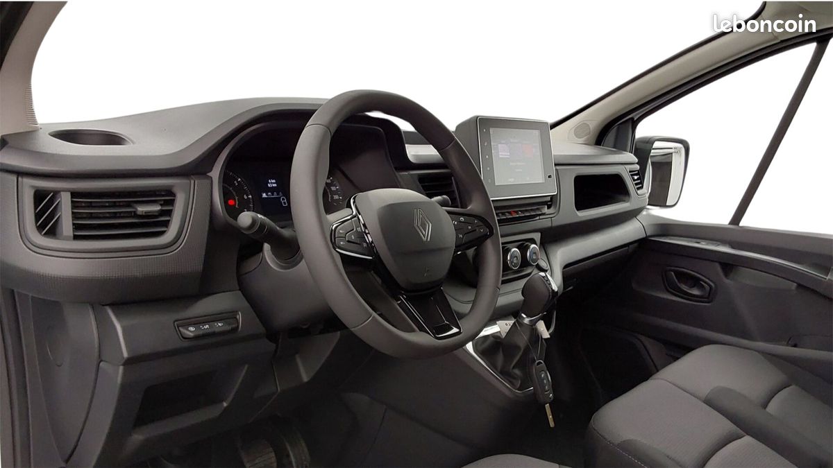 Renault Trafic Van L1H1 Advance + Caméra 2T8 Blue dCI 150 Auto - Leasing (image 4)