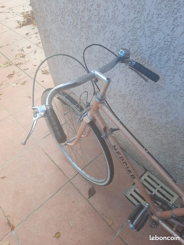 Vélo femme vintage (image 2)