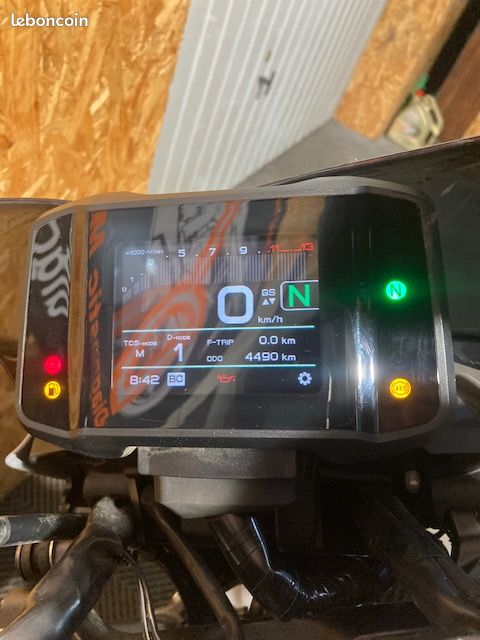 Pièces détachées yamaha mt09 2022 (image 2)