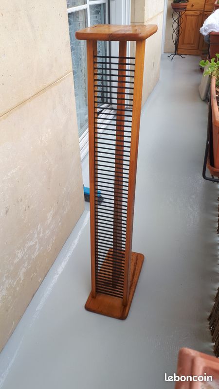 Meuble de rangement pour CD (image 1)