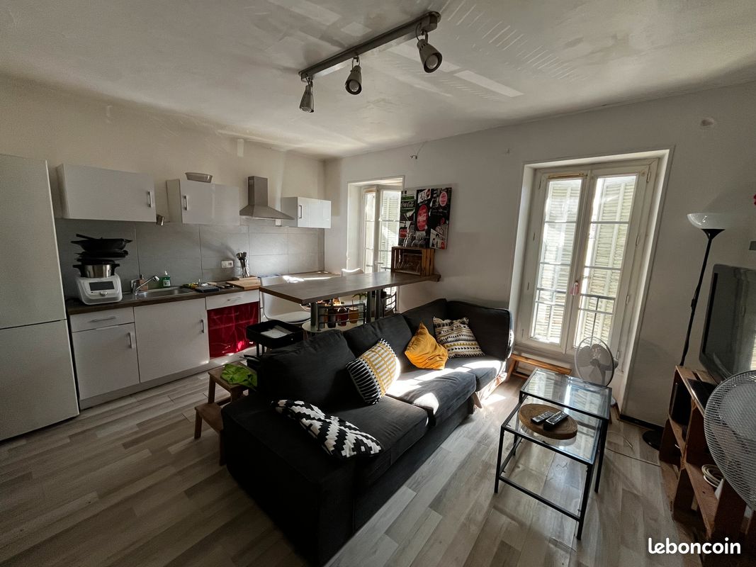Appartement 1 pièce 35 m² · à Salon-de-Provence · 35 m² · 650 €/mois