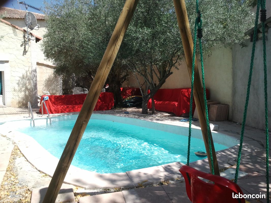 Maison 20 pièces 310 m² · à Caveirac · 310 m² · 1 050 000 €