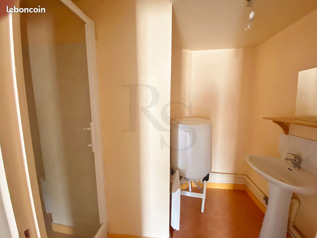 Studio 1 pièce 19 m² (image 3)