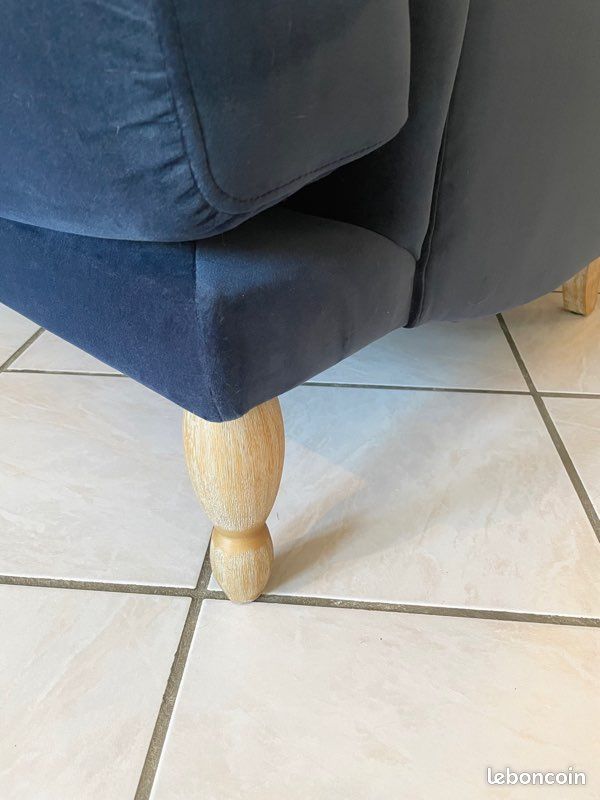 Canapé en velours bleu (image 2)