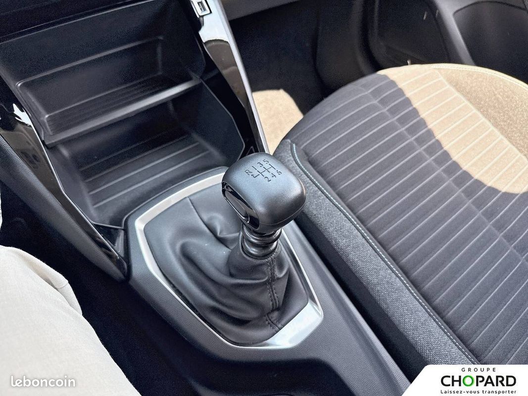 PEUGEOT 208 PureTech 100 S&S BVM6 Style (image 16)