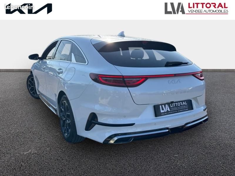 Kia ProCeed 1.5 T-GDi 140ch GT-line DCT7 (image 3)