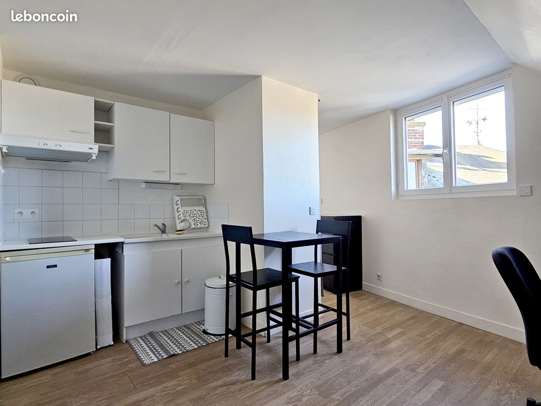 Appartement 1 pièce 20 m² · à Compiègne · 20 m² · 450 €/mois