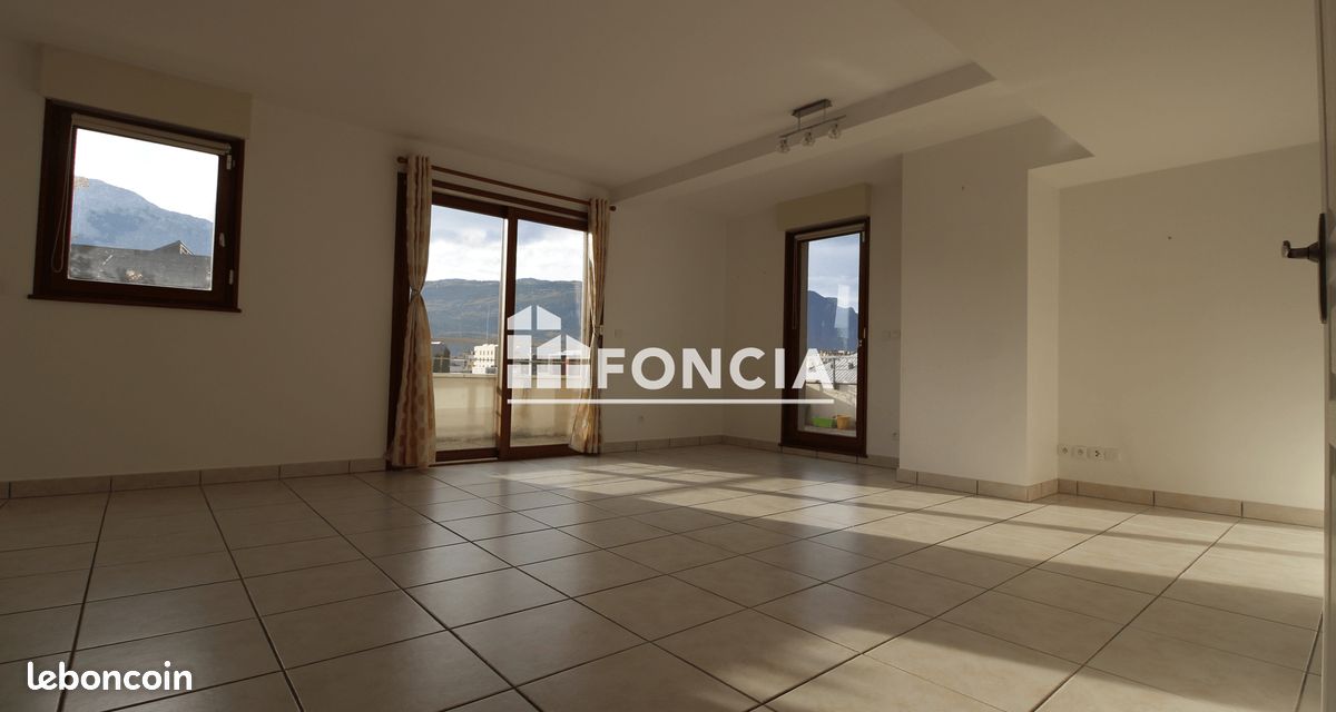 Appartement 4 pièces 111 m² · à Grenoble · 111 m² · 1 858 €/mois