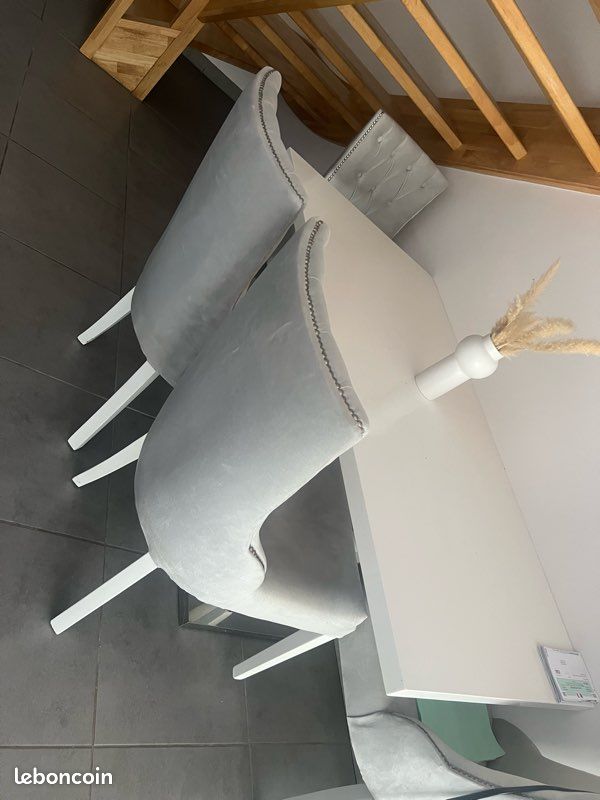 Chaise de salle a manger lot de 4 (image 1)