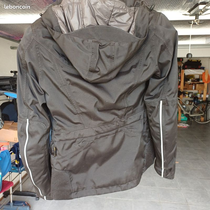 Blouson moto femme dainese taille m (image 1)