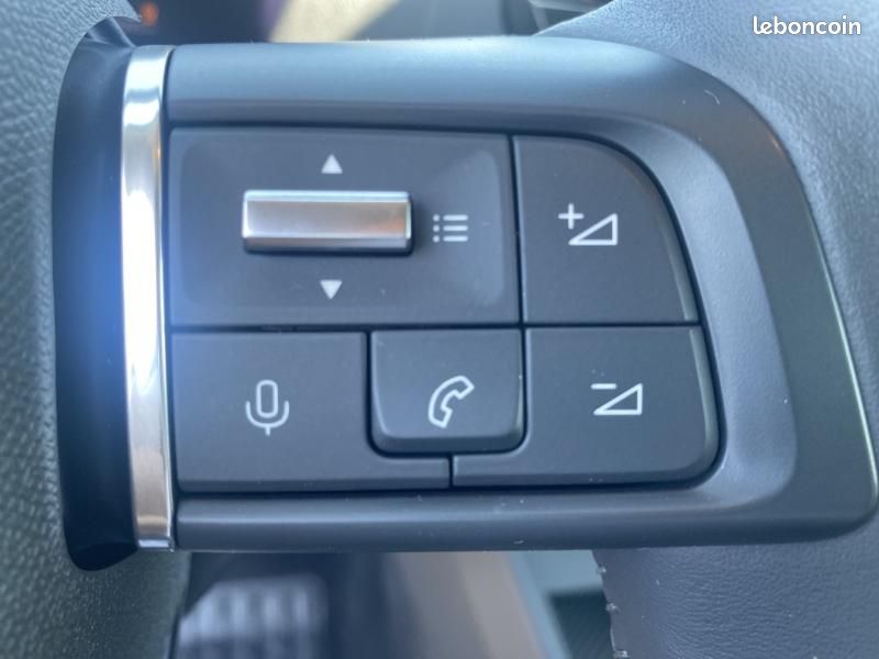 Citroen C4 PureTech 100ch S&S Feel (image 11)
