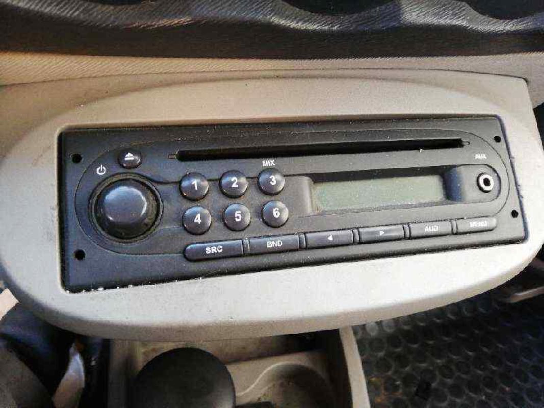 Autoradio Twingo 2 - Équipement auto