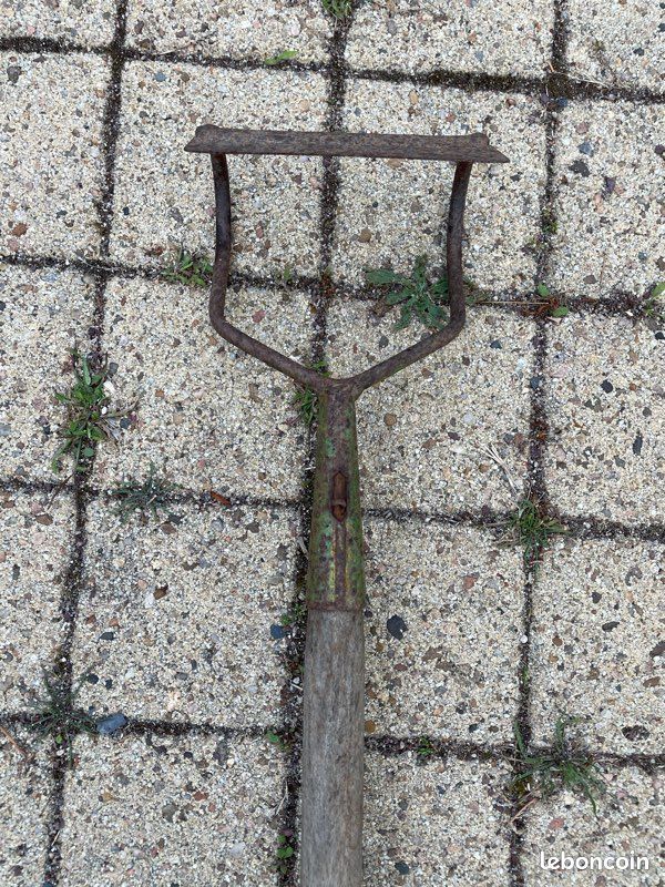 Outil jardin (image 1)